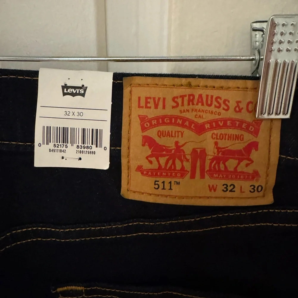Levis classic slim